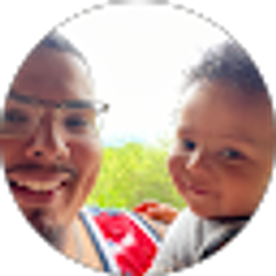 Profile photo of Alexander Robles