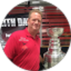 Profile photo of Dave Tomevi