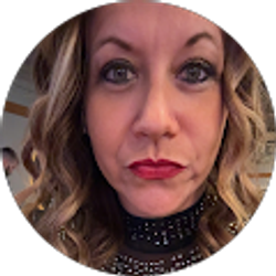 Profile photo of Vanesa Rogers