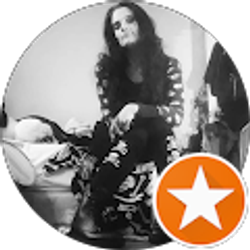 Profile photo of Jennifer Gunn