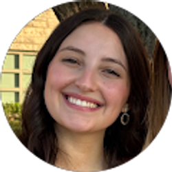 Profile photo of Madelaine Therriault