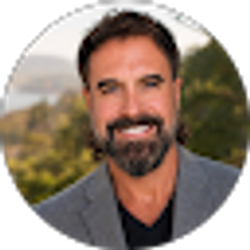 Profile photo of Alek Buriak