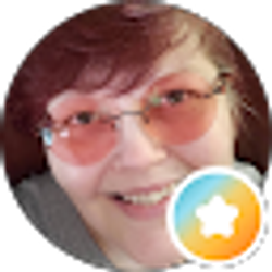 Profile photo of Julie Wakefield
