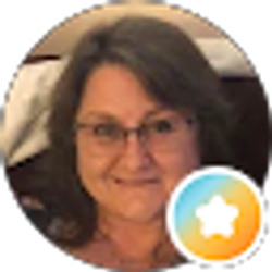 Profile photo of Laurie Hamilton