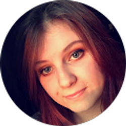 Profile photo of Autumn Deaton