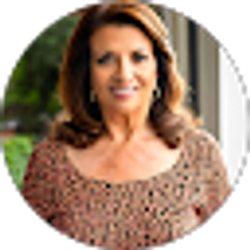 Profile photo of Tina Hambleton