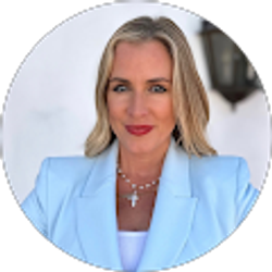 Profile photo of Jennifer Parker