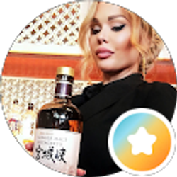 Profile photo of Holly Paige