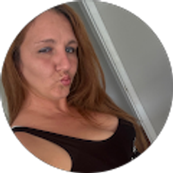 Profile photo of Fee Levy