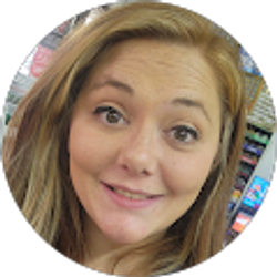 Profile photo of Deserie Urioste