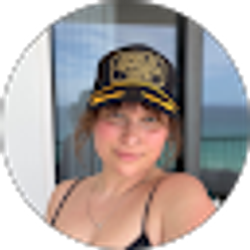 Profile photo of Sydney Feeler