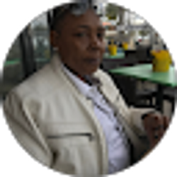 Profile photo of Shinavia Washington