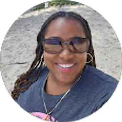 Profile photo of Veronique Ruiz