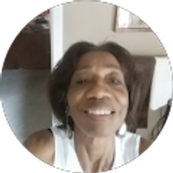 Profile photo of Andrea Holland