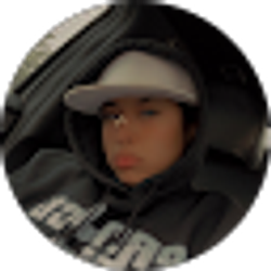 Profile photo of Naveli Flores