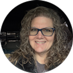 Profile photo of Nic Engel