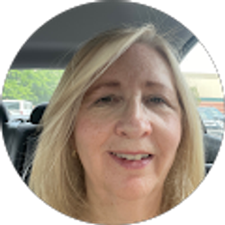 Profile photo of Lisa Ritz