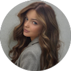 Profile photo of Hannah Grace