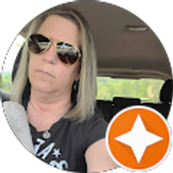 Profile photo of Shelly Clark