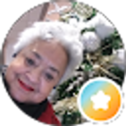 Profile photo of Julia Elena Marcos-Foxwell