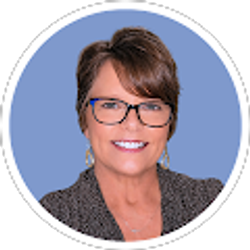 Profile photo of Nina McMeekin