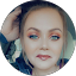 Profile photo of Shayla Van Stippen