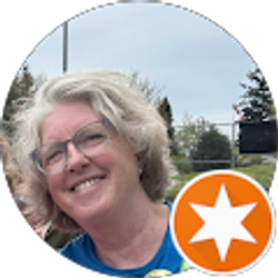 Profile photo of Lynn Drake