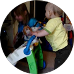 Profile photo of heidi c