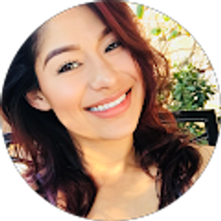 Profile photo of Zoey •