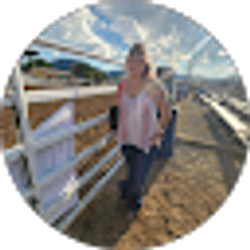 Profile photo of Tina Stringfellow