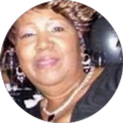 Profile photo of Carole Searles