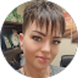 Profile photo of Kristy Burchett