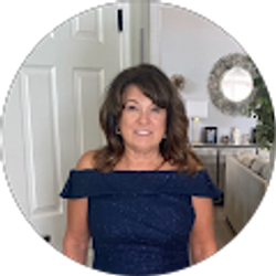 Profile photo of Diana Gatens