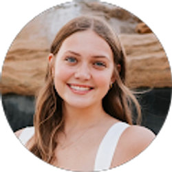 Profile photo of Abi Pope