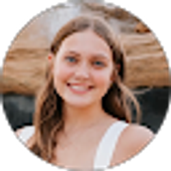 Profile photo of Abi Pope