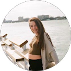 Profile photo of Leah Bennett