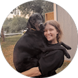 Profile photo of Haley Schoenberg