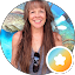Profile photo of Tina Petrillo