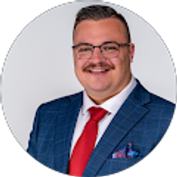 Profile photo of Tom Jennings