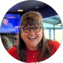 Profile photo of Lori Sayler