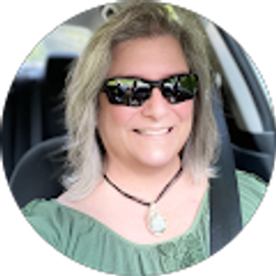 Profile photo of Jenna Osteen