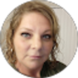 Profile photo of april mixon