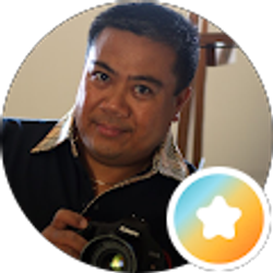 Profile photo of Carlos Mangrobang