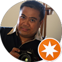 Profile photo of Carlos Mangrobang