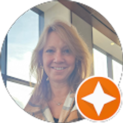 Profile photo of kim taylor