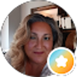 Profile photo of Michelle Apparcel