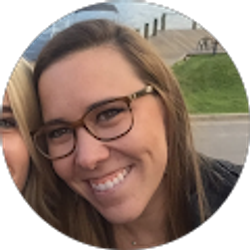 Profile photo of Lindsey Lansford