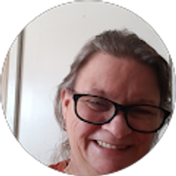 Profile photo of Christy Holmes