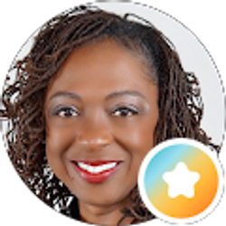 Profile photo of Mia Romar