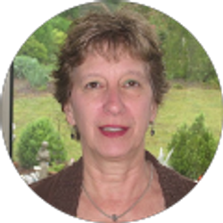 Profile photo of Sandy Maresca